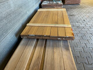 Ca. 20x Guyana Ipé Planken Geschaafd, 21x145mm, lengte 185cm